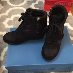 Vera Wang Wedge sneakers with zipper and laces.